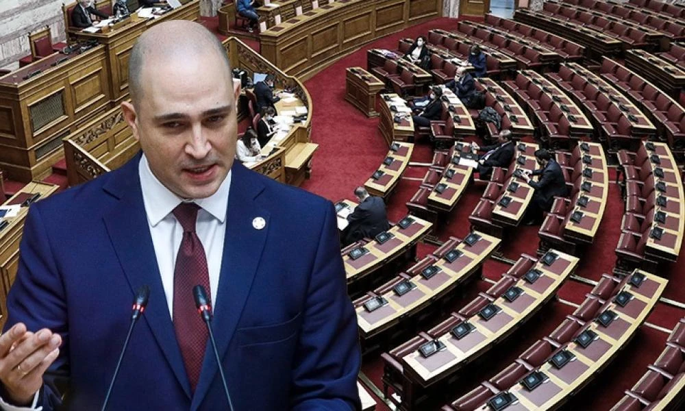 Μπογδάνος: Οι ελιτ ετοιμάζονται να βάλουν στη Βουλή το κόμμα Κασιδιάρη